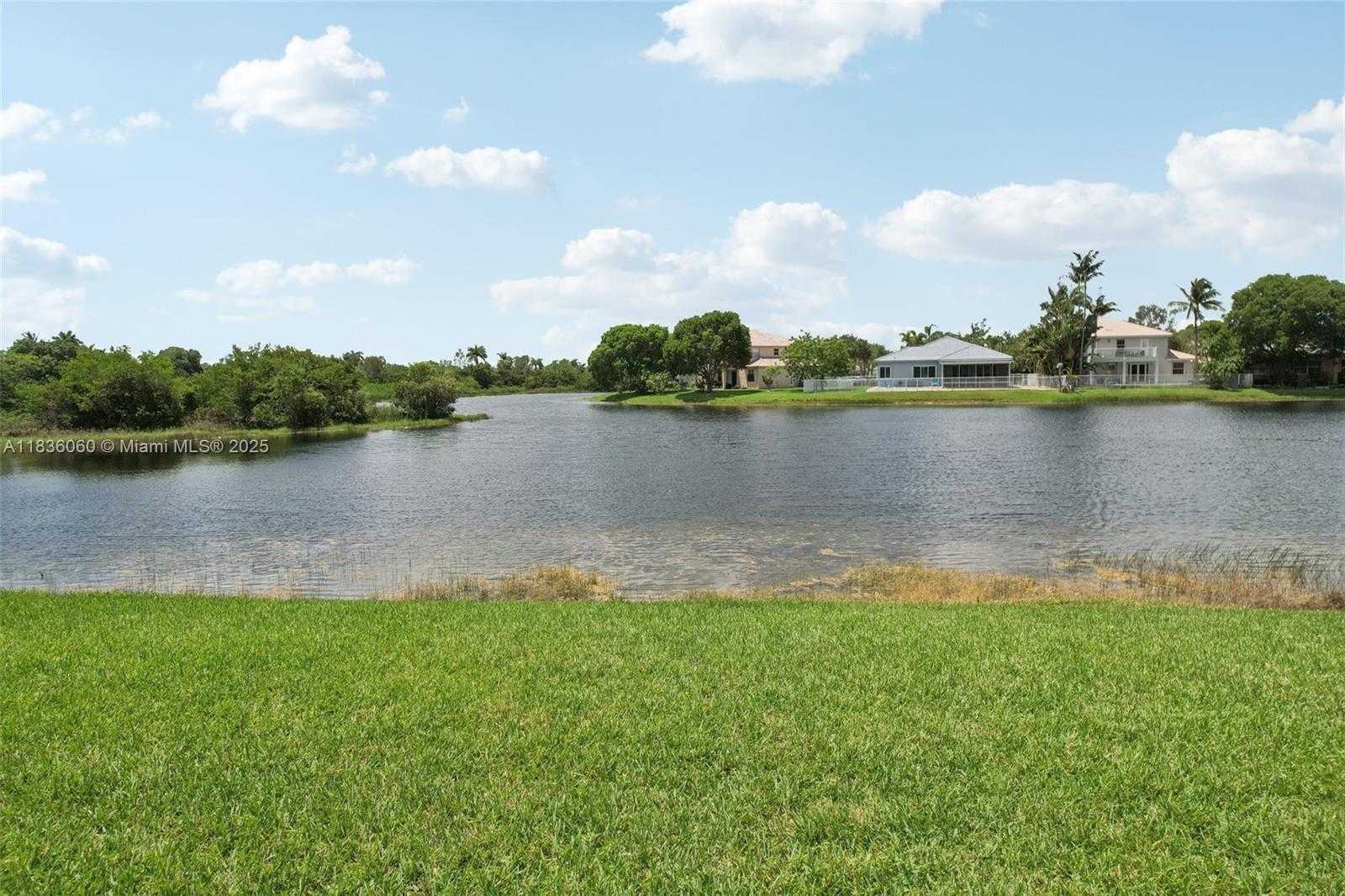 Small Image of 16710 NORTH WEST 12TH ST, Pembroke Pines Number 51