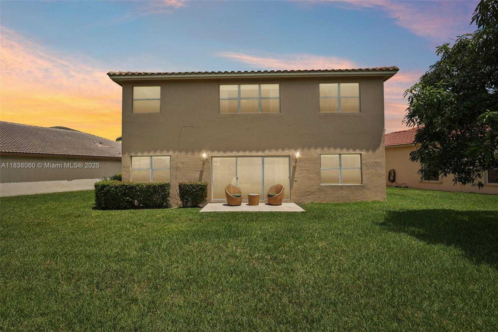 Small Image of 16710 NORTH WEST 12TH ST, Pembroke Pines Number 65