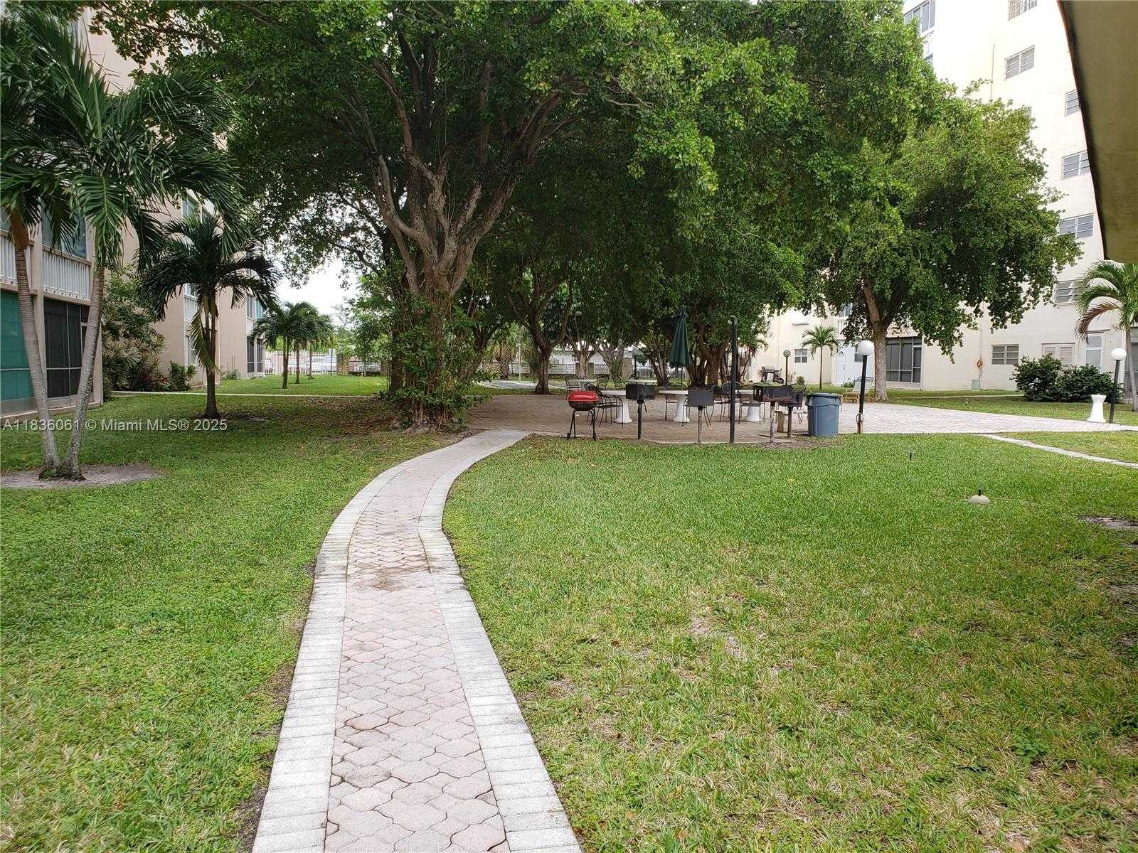 Small Image of 300 NORTH EAST 12TH AVE #207, Hallandale Beach Number 18