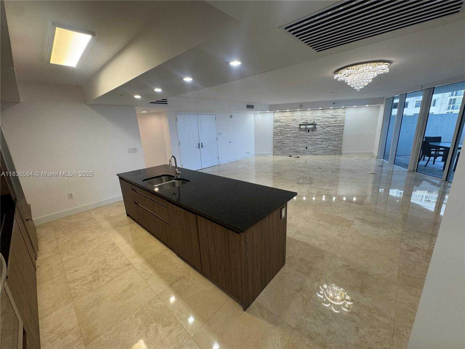 Small Image of 17201 COLLINS AVE #507, Sunny Isles Beach Number 10