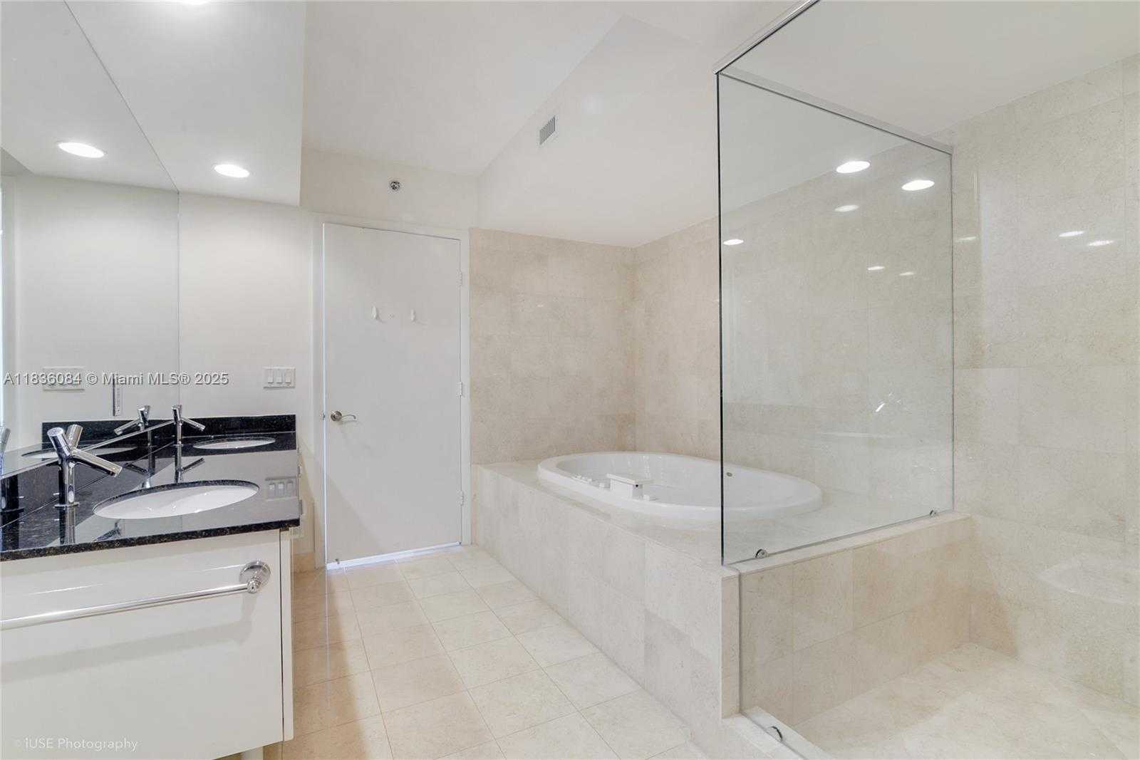 Small Image of 17201 COLLINS AVE #507, Sunny Isles Beach Number 15