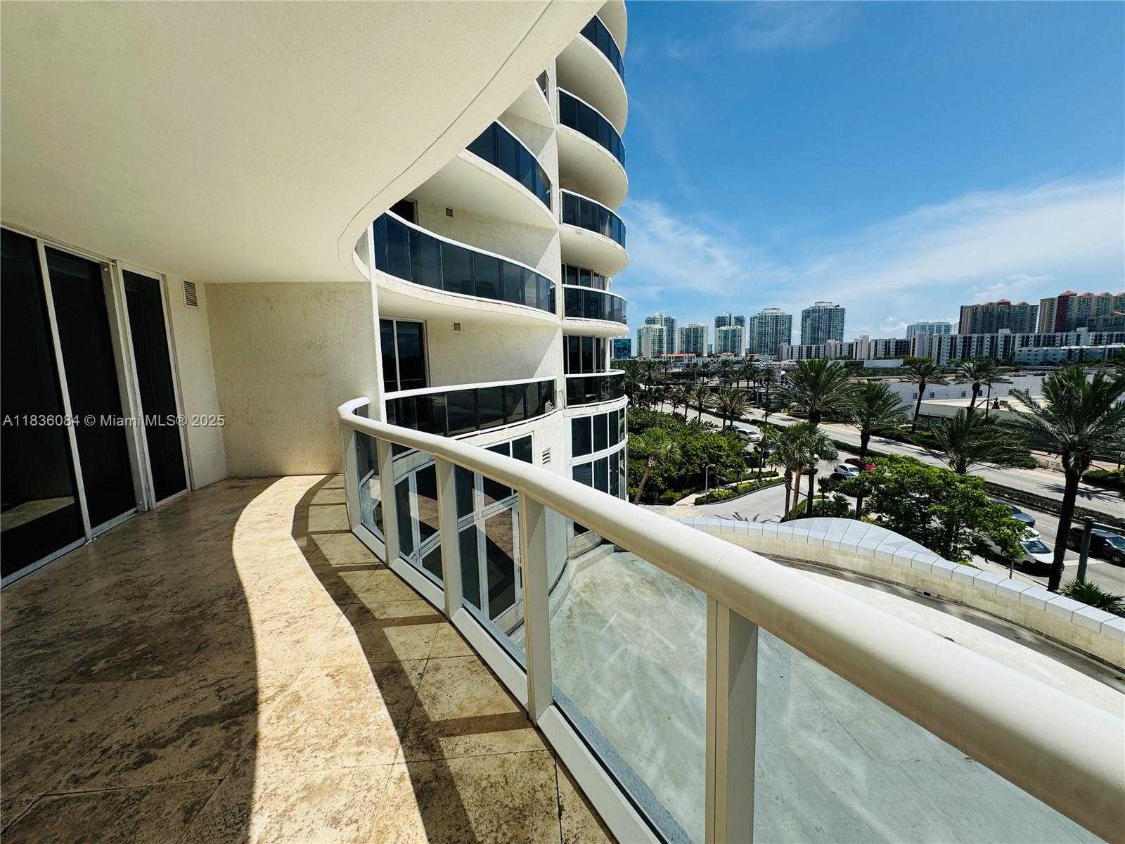 Small Image of 17201 COLLINS AVE #507, Sunny Isles Beach Number 29