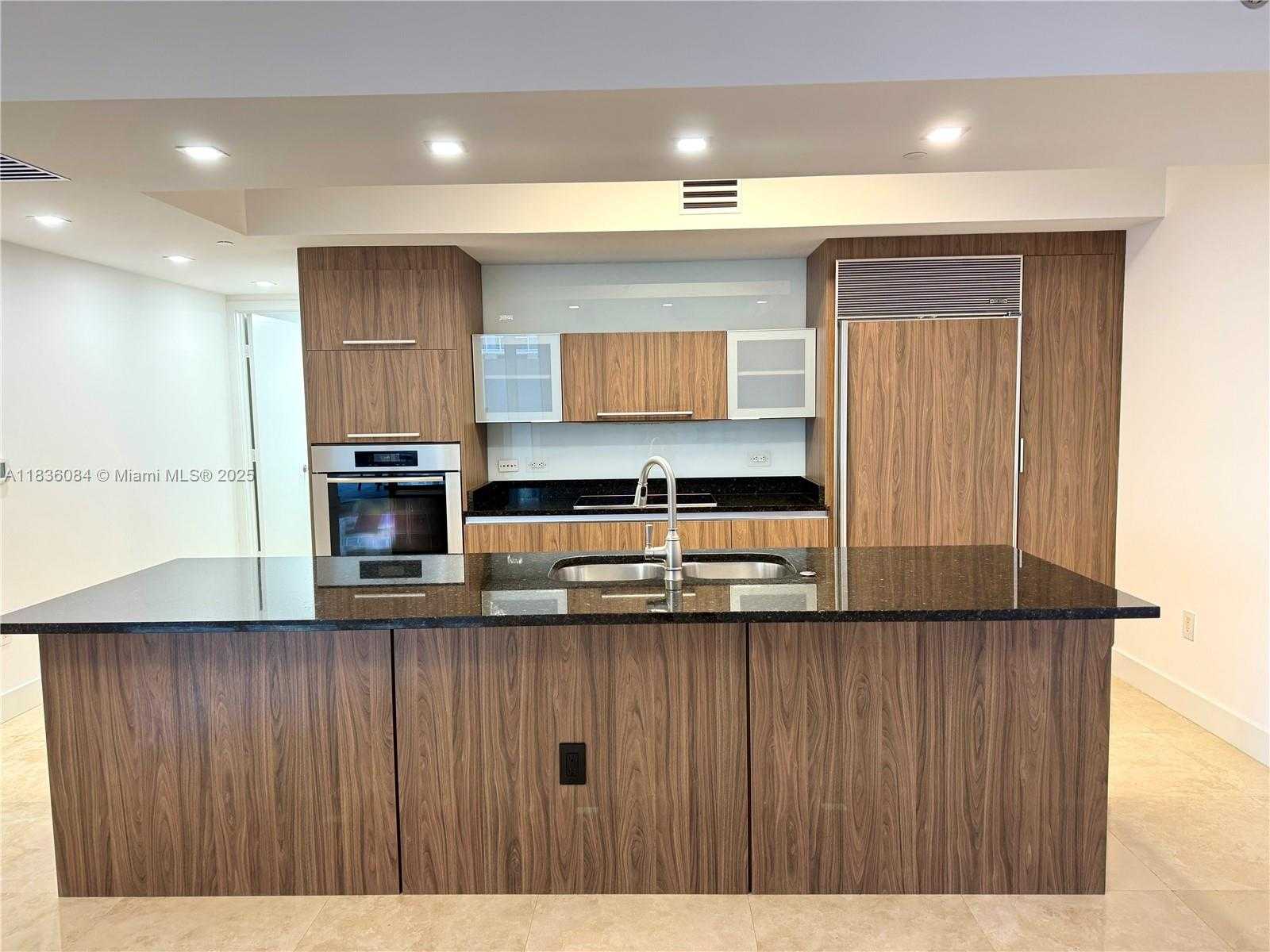Small Image of 17201 COLLINS AVE #507, Sunny Isles Beach Number 5