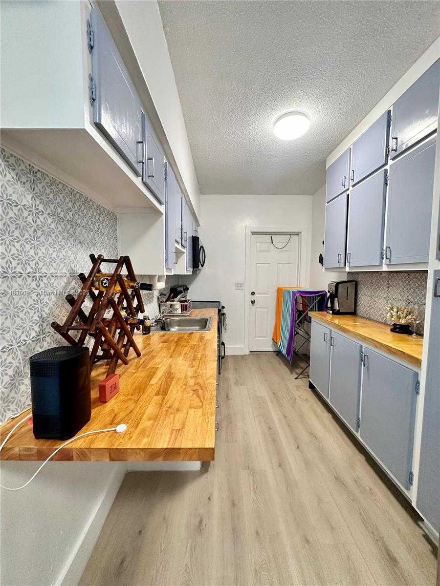 Small Image of 2200 SOUTH OCEAN DR #N110, Hollywood Number 10