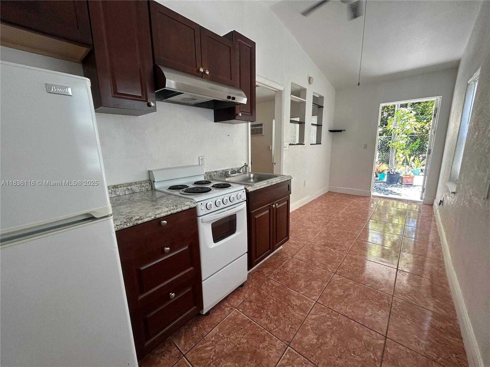 Small Image of 110 NORTH EAST 56TH ST #114, Miami Number 3