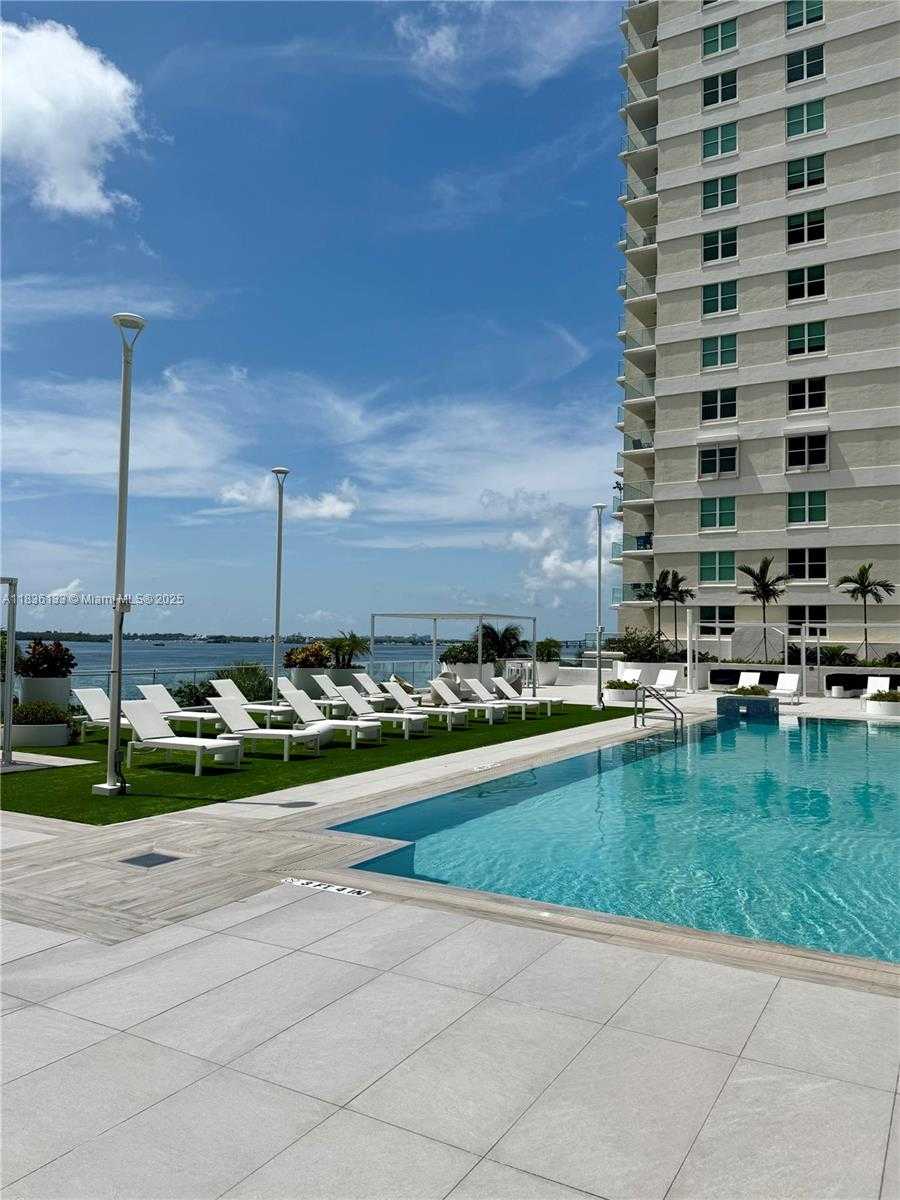 Small Image of 770 CLAUGHTON ISLAND DR #1503, Miami Number 44