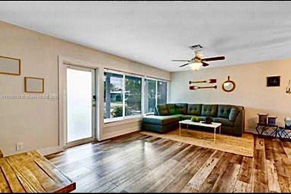 Small Image of 2233 SOUTH EAST 13TH ST #2233, Pompano Beach Number 12