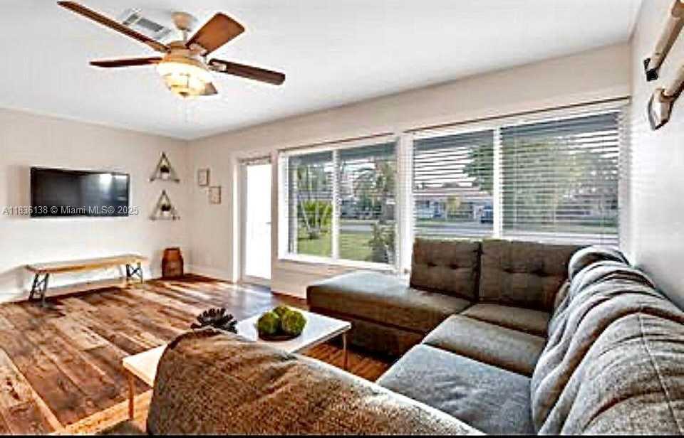 Small Image of 2233 SOUTH EAST 13TH ST #2233, Pompano Beach Number 16