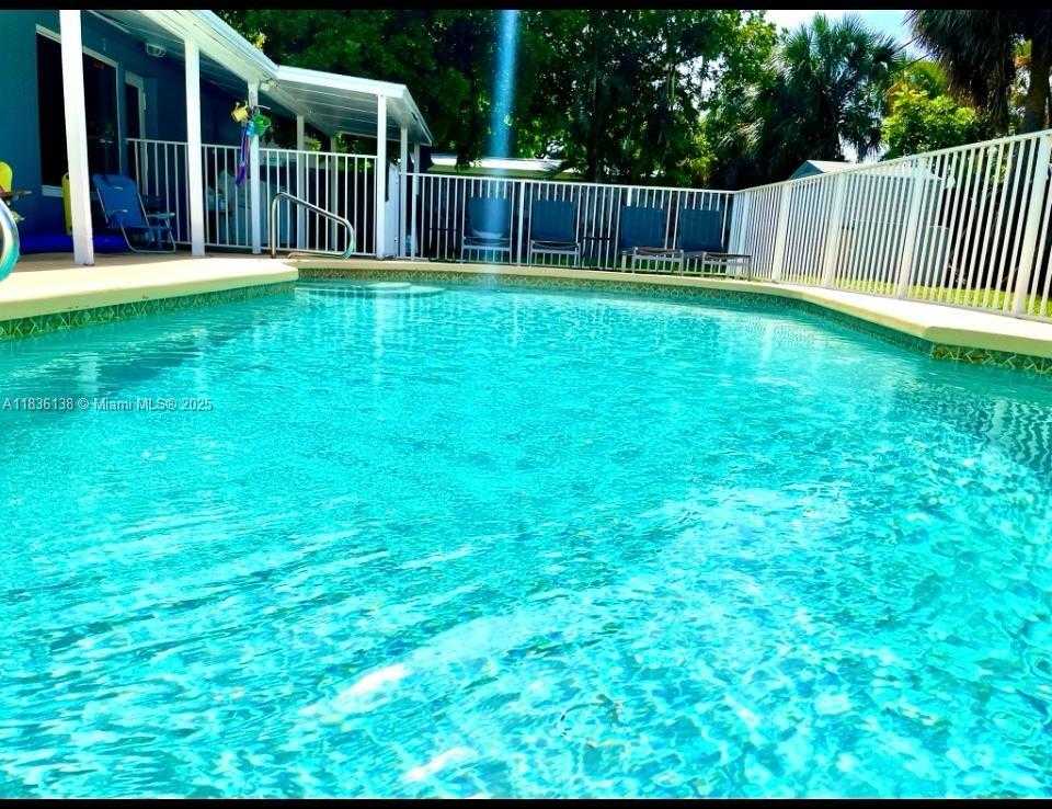 Small Image of 2233 SOUTH EAST 13TH ST #2233, Pompano Beach Number 25