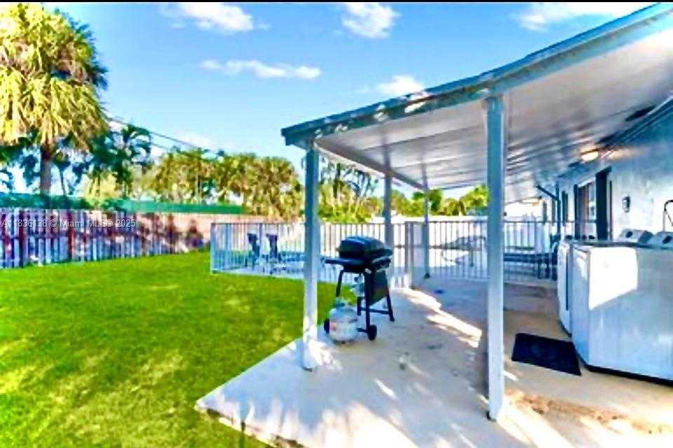 Small Image of 2233 SOUTH EAST 13TH ST #2233, Pompano Beach Number 30