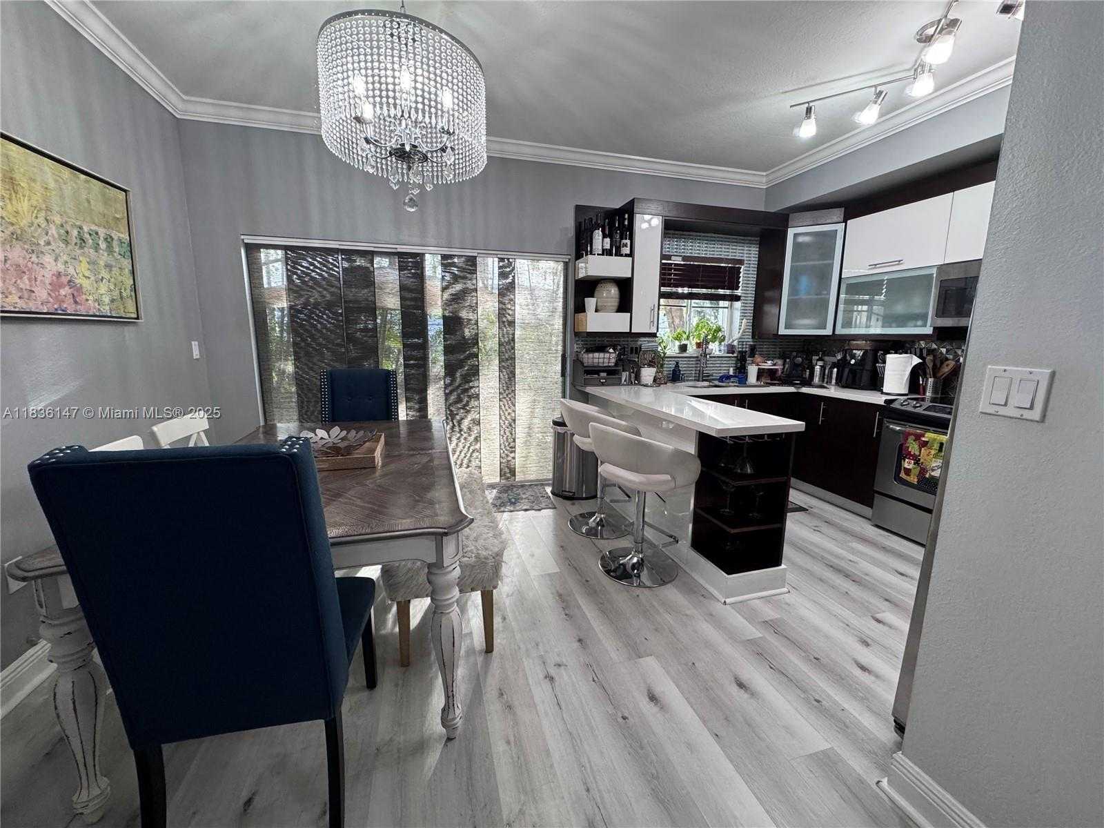 Small Image of 9014 WEST FLAGLER ST #8, Miami Number 6