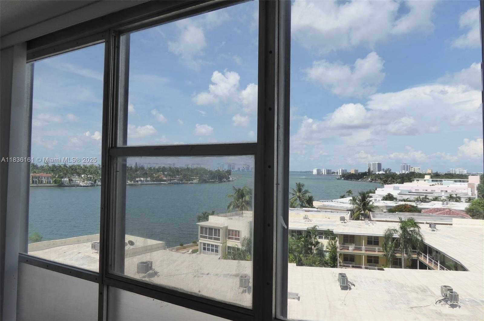 Small Image of 900 BAY DR #521, Miami Beach Number 13