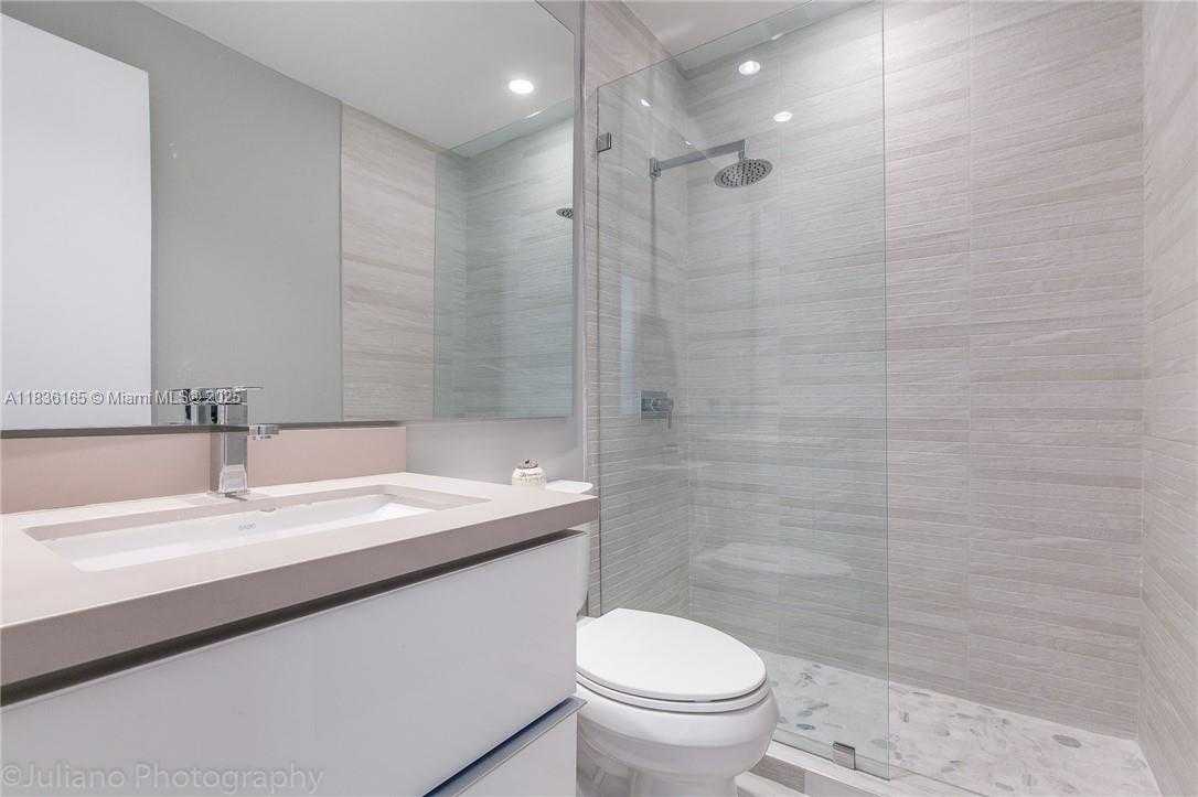Small Image of 2451 BRICKELL AVE #3E, Miami Number 6