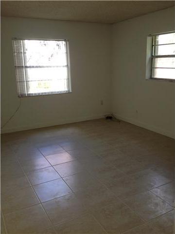 Small Image of 13714 SOUTH WEST 90TH AVE #11, Miami Number 4