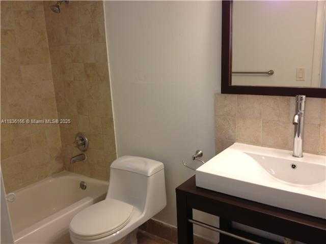 Small Image of 13714 SOUTH WEST 90TH AVE #11, Miami Number 6