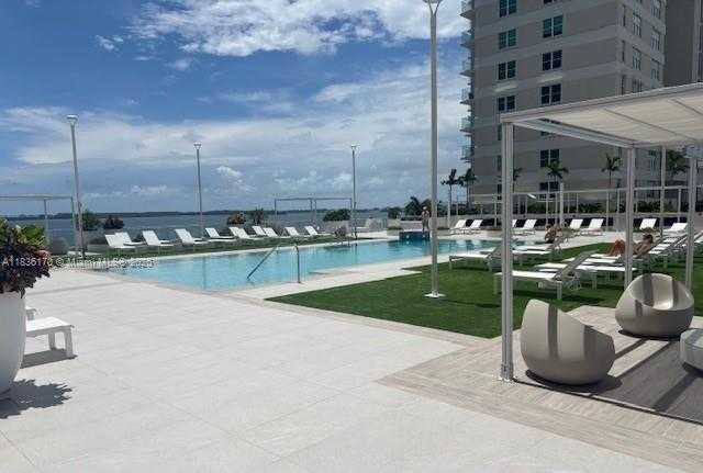 Small Image of 770 CLAUGHTON ISLAND DR #601, Miami Number 26