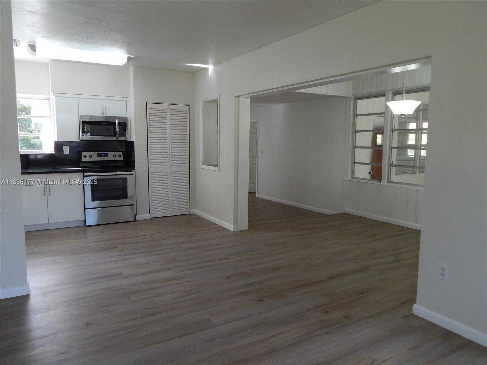 Small Image of 7800 SOUTH WEST 69TH AVE, Miami Number 14