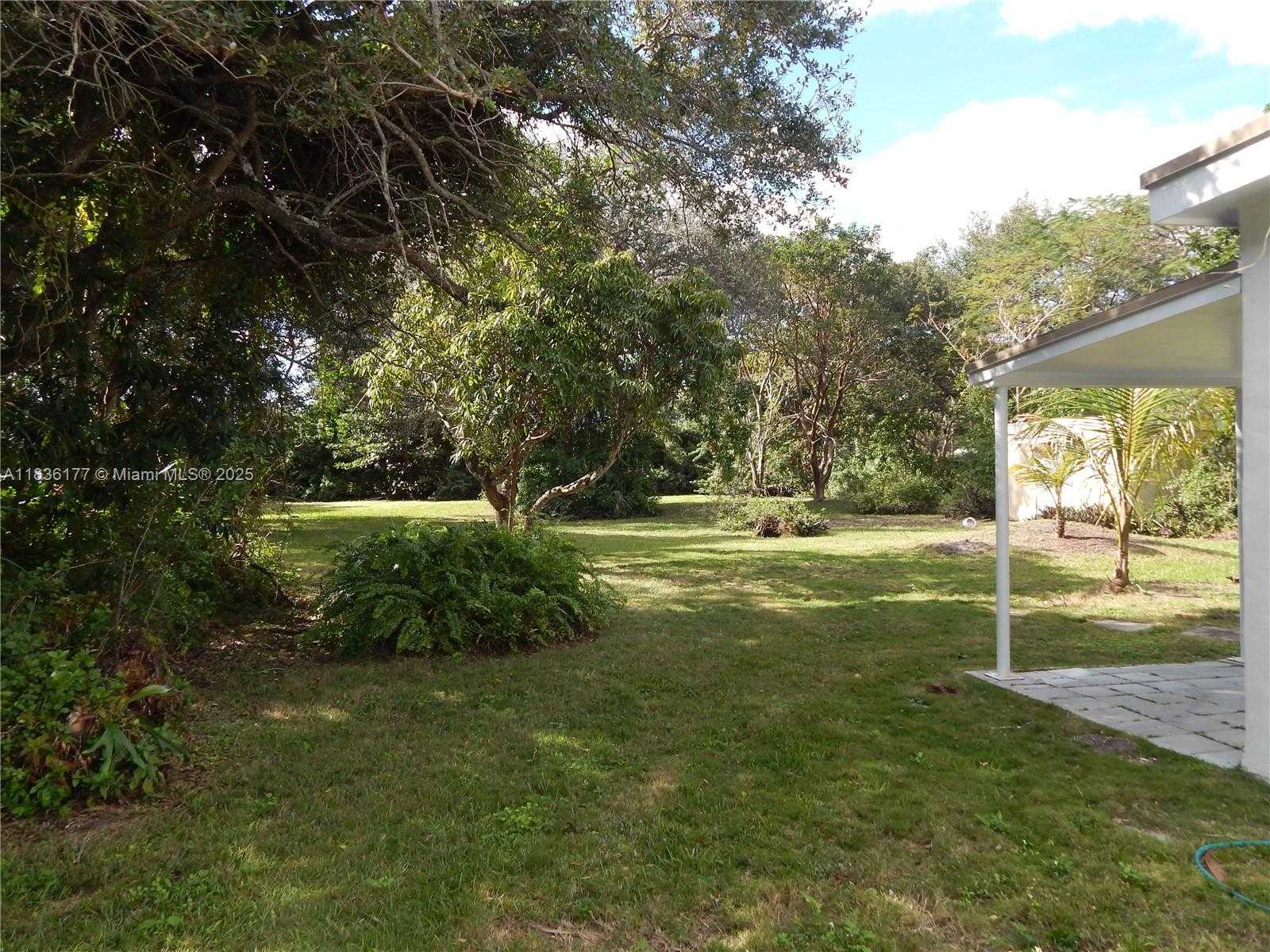 Small Image of 7800 SOUTH WEST 69TH AVE, Miami Number 16