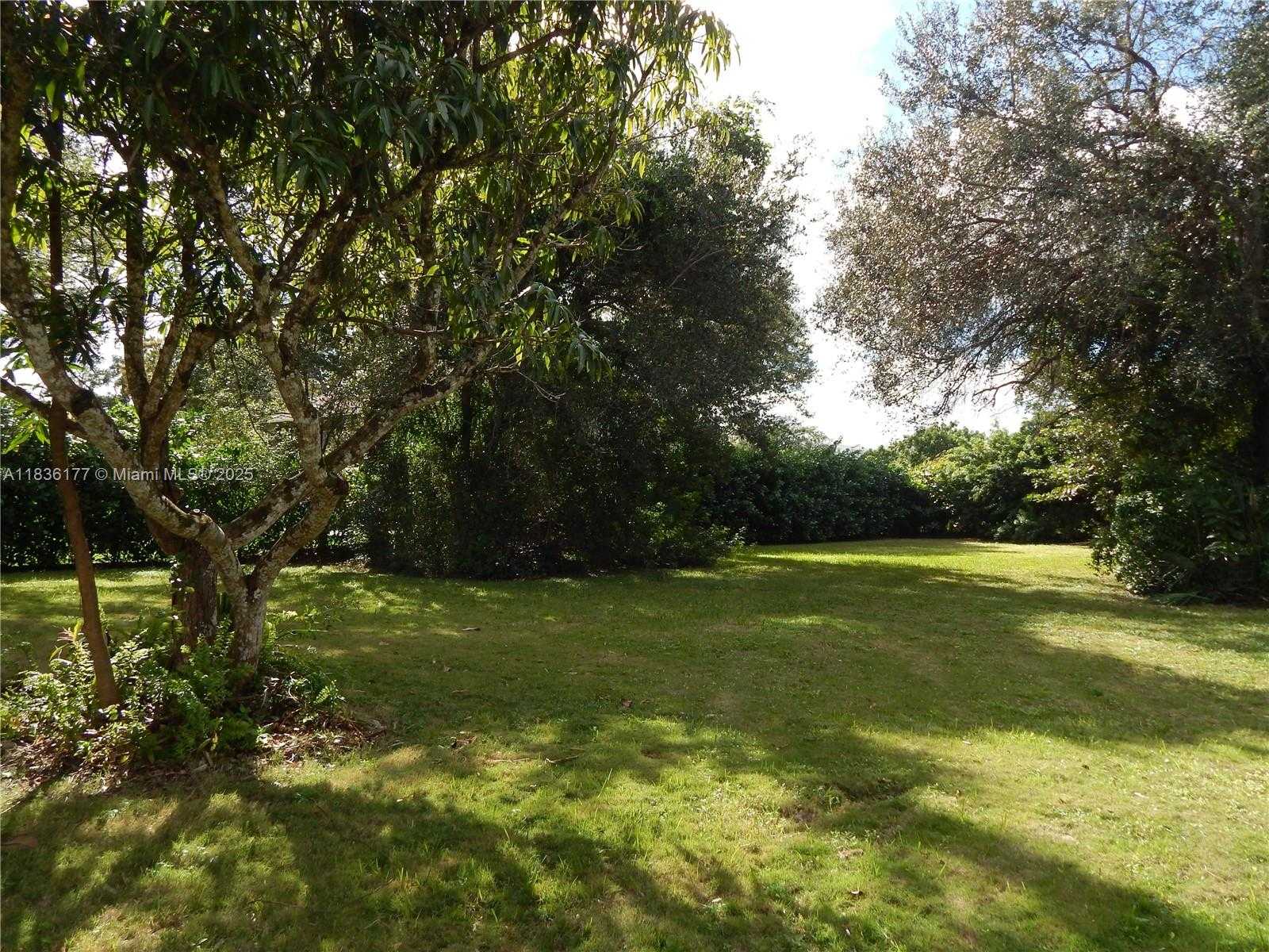 Small Image of 7800 SOUTH WEST 69TH AVE, Miami Number 19