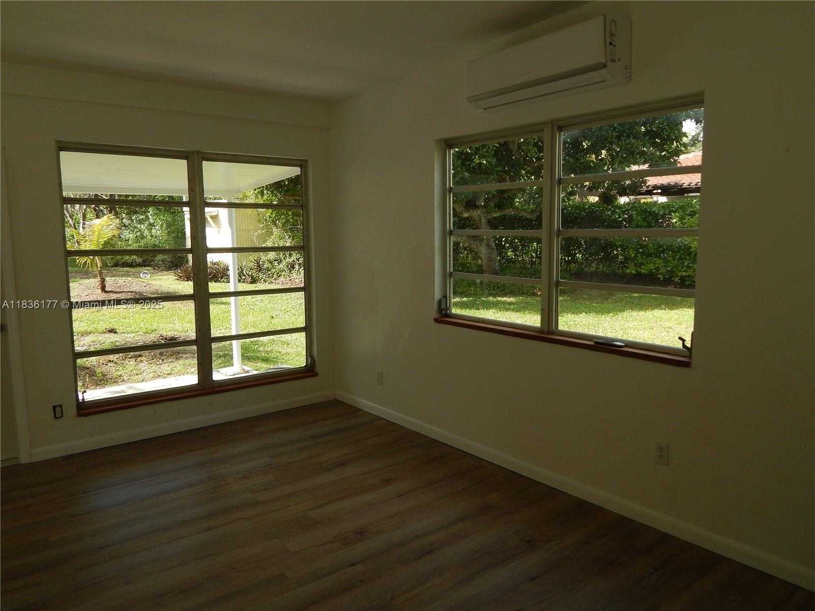 Small Image of 7800 SOUTH WEST 69TH AVE, Miami Number 6