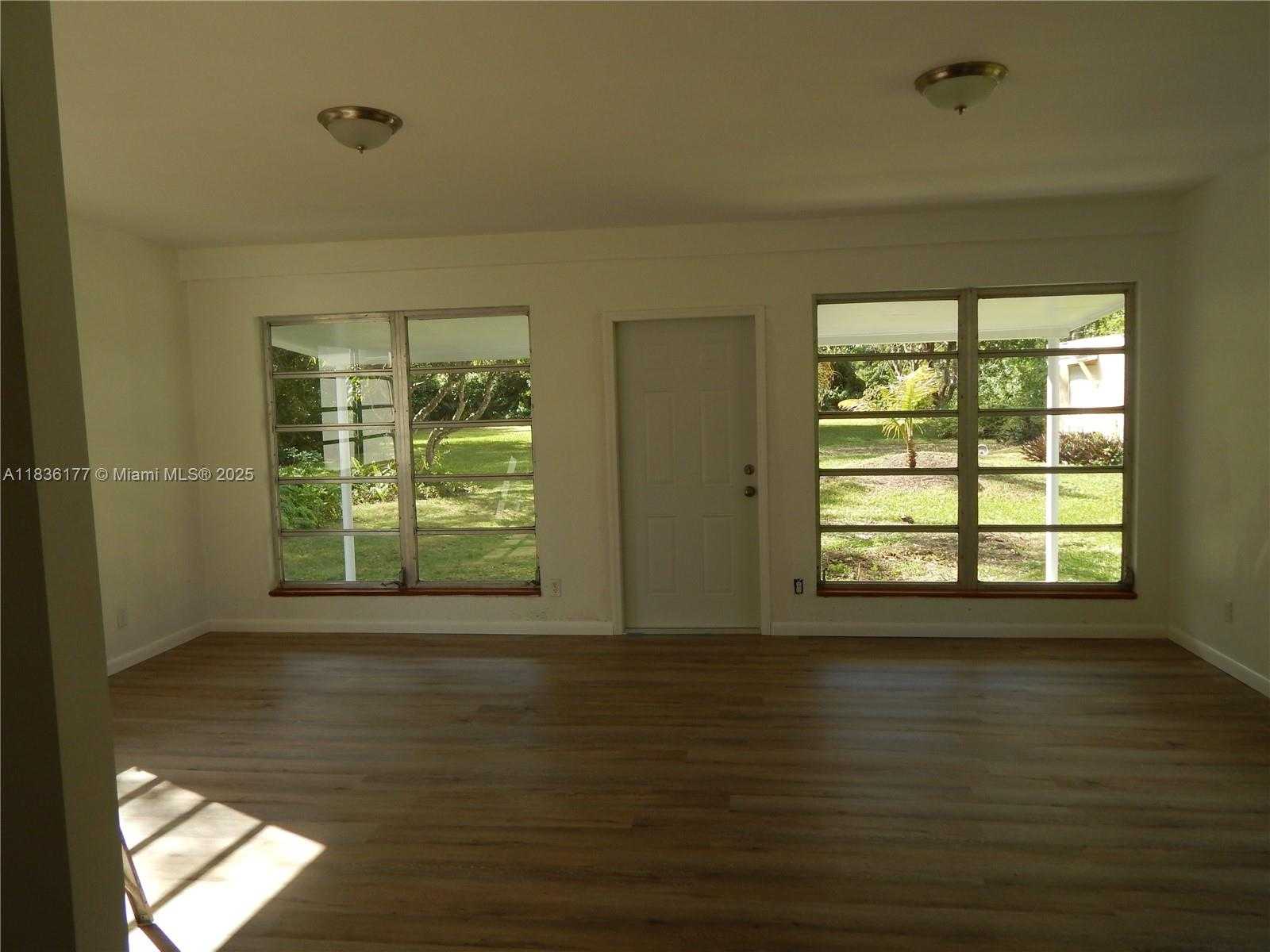Small Image of 7800 SOUTH WEST 69TH AVE, Miami Number 7