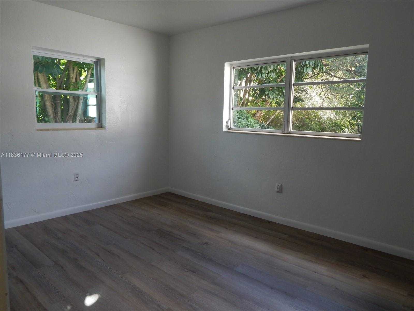 Small Image of 7800 SOUTH WEST 69TH AVE, Miami Number 8