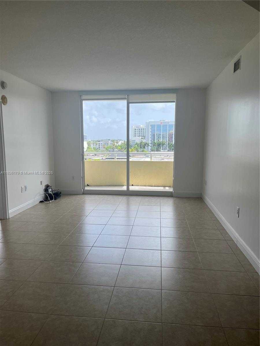 Small Image of 18800 NORTH EAST 29TH AVE #602, Aventura Number 4