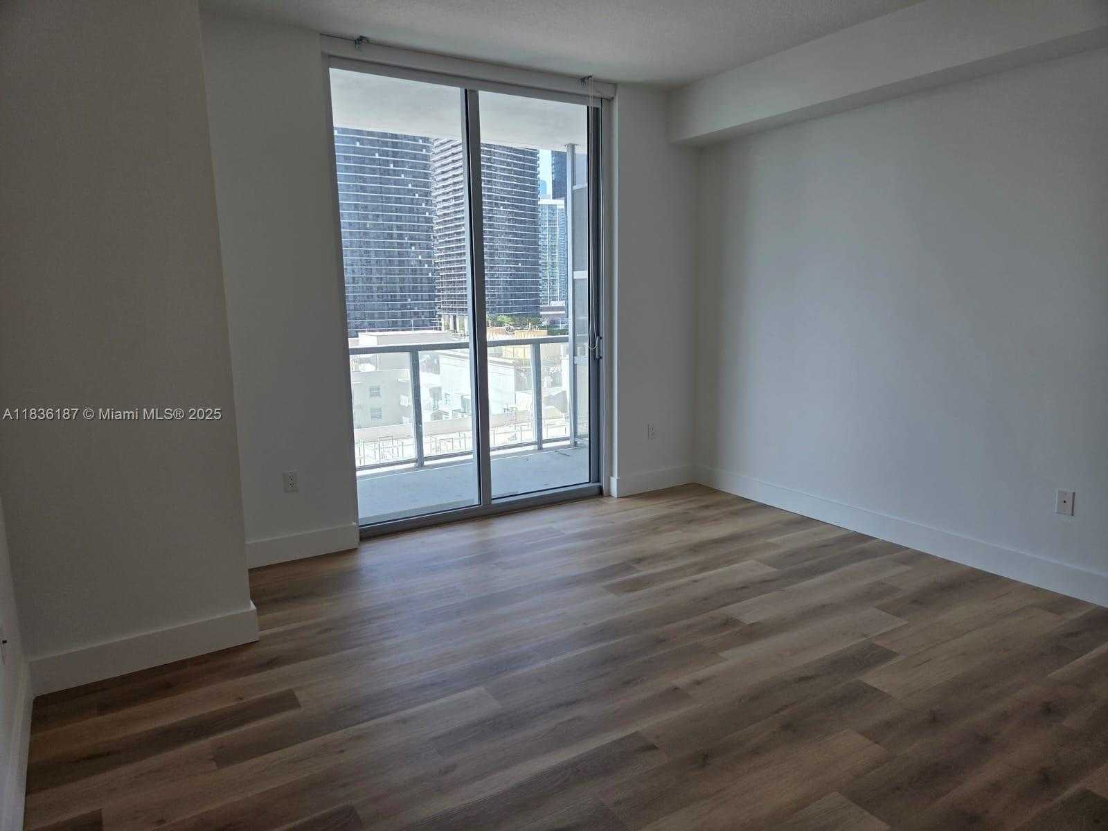 Small Image of 1111 SOUTH WEST 1ST AVE #2023-N, Miami Number 4