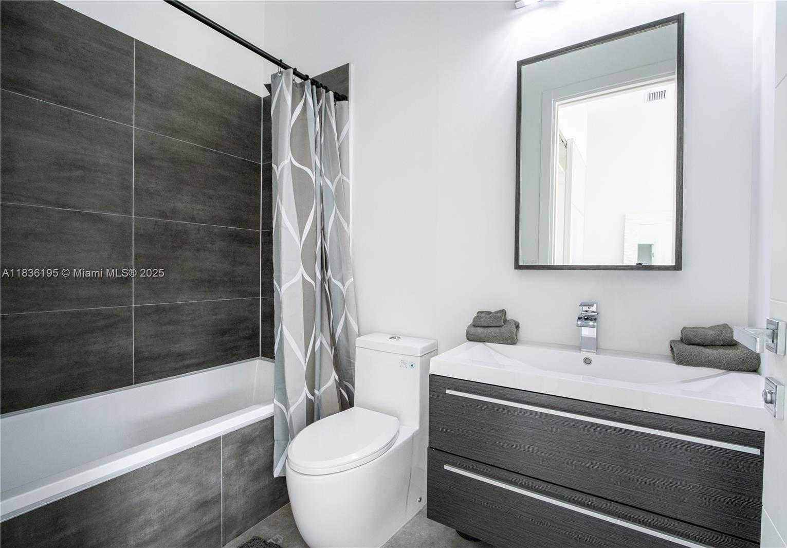 Small Image of 3461 SOUTH WEST 25TH ST #B, Miami Number 21