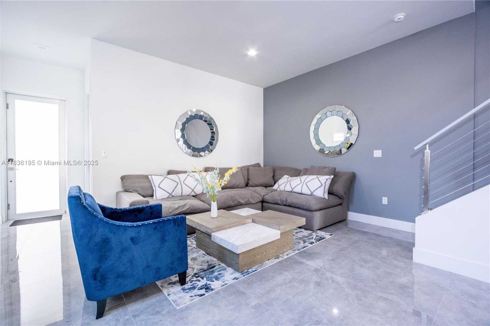 Small Image of 3461 SOUTH WEST 25TH ST #B, Miami Number 3