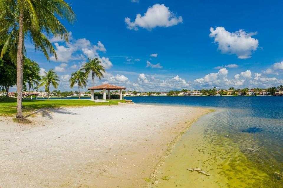 Small Image of 10710 NORTH WEST 66TH ST #305, Doral Number 10