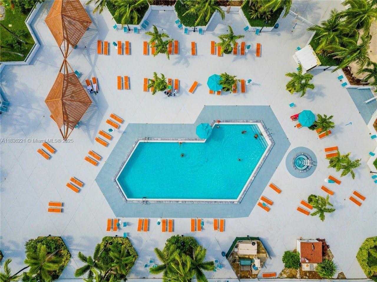 Small Image of 100 BAYVIEW DR #603, Sunny Isles Beach Number 19