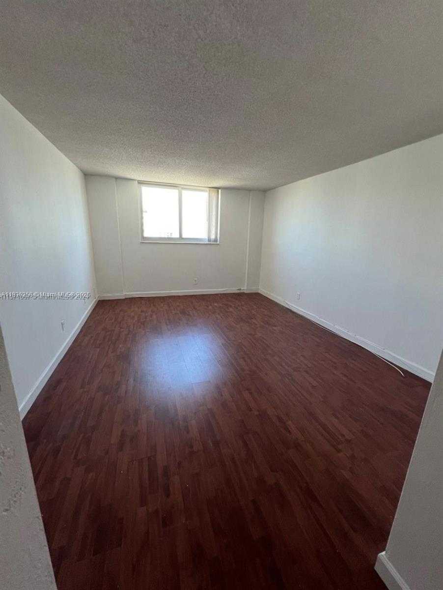 Small Image of 19380 COLLINS AVE #1402, Sunny Isles Beach Number 11