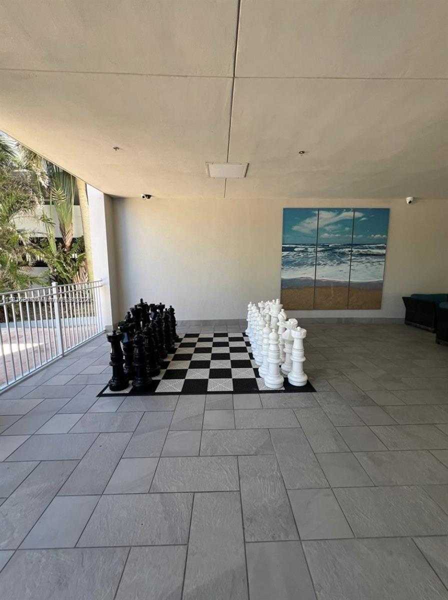 Small Image of 19380 COLLINS AVE #1402, Sunny Isles Beach Number 16
