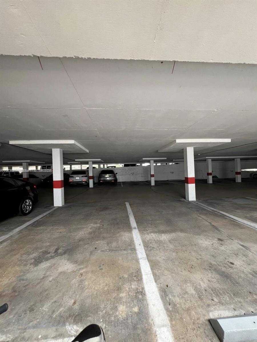 Small Image of 19380 COLLINS AVE #1402, Sunny Isles Beach Number 22