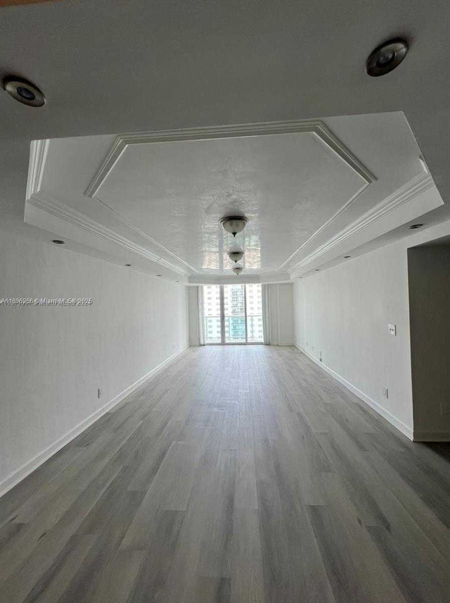 Small Image of 19380 COLLINS AVE #1402, Sunny Isles Beach Number 7