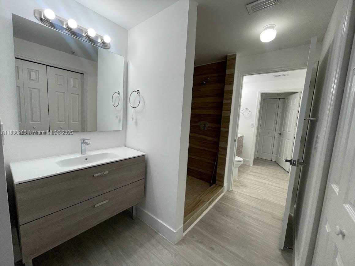 Small Image of 6700 NORTH WEST 114TH AVE #906, Doral Number 19