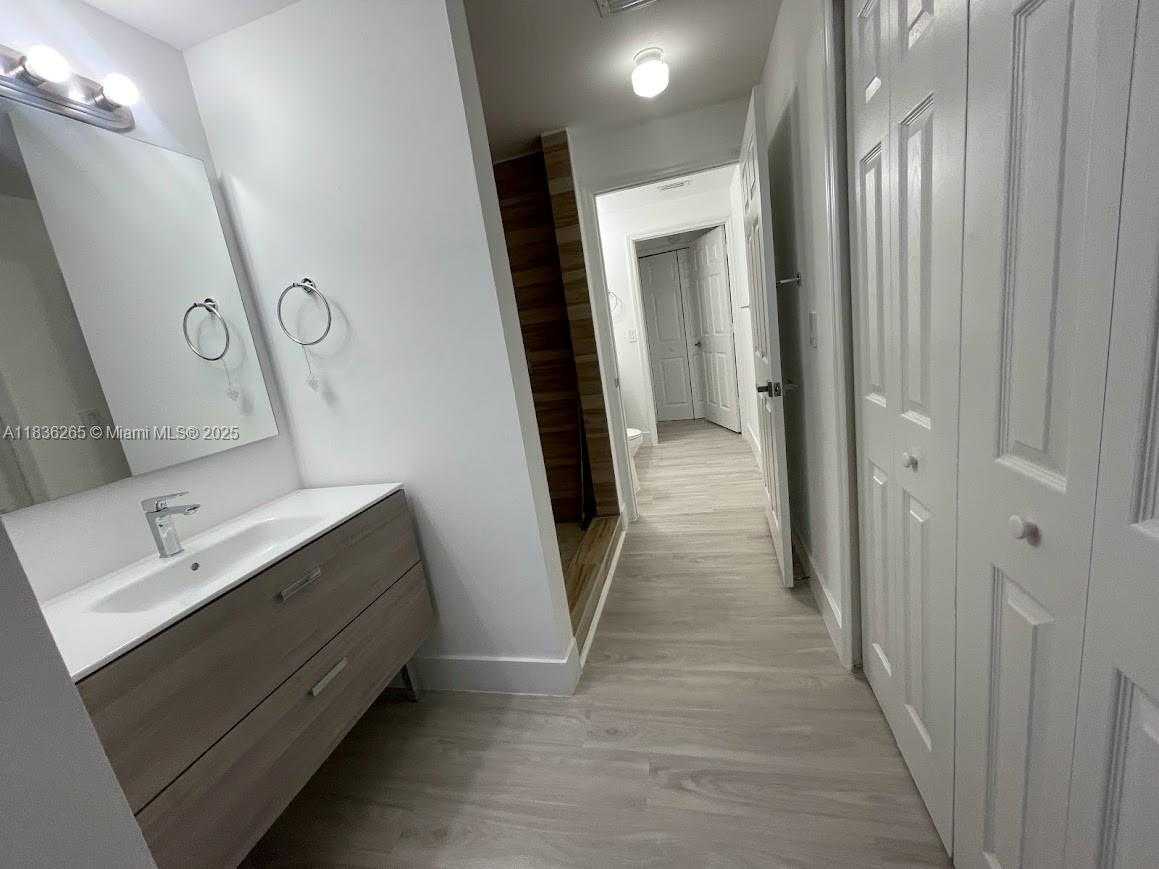 Small Image of 6700 NORTH WEST 114TH AVE #906, Doral Number 20