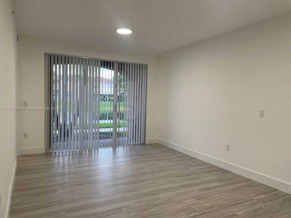Small Image of 6700 NORTH WEST 114TH AVE #906, Doral Number 3