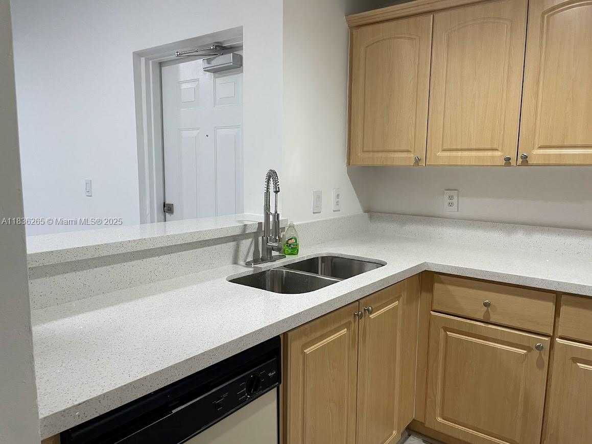 Small Image of 6700 NORTH WEST 114TH AVE #906, Doral Number 7