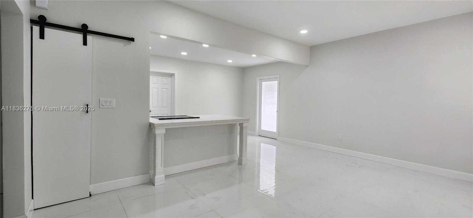 Small Image of 830 NORTH EAST 143RD ST, North Miami Number 4