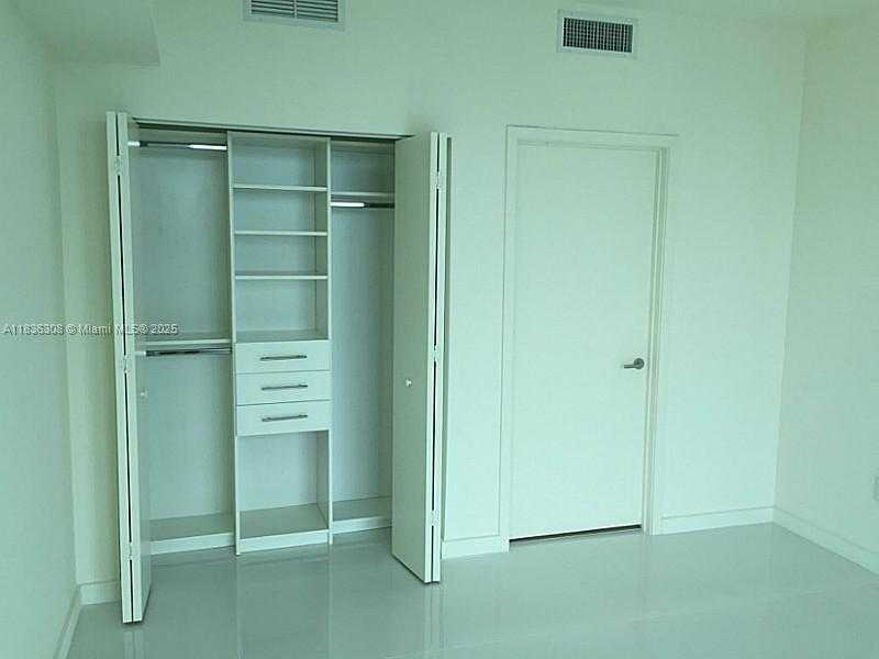 Small Image of 1100 SOUTH MIAMI AV #4103, Miami Number 4
