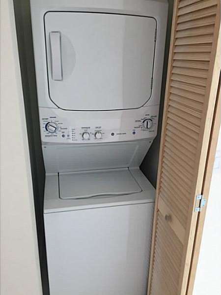 Small Image of 1100 SOUTH MIAMI AV #4103, Miami Number 8