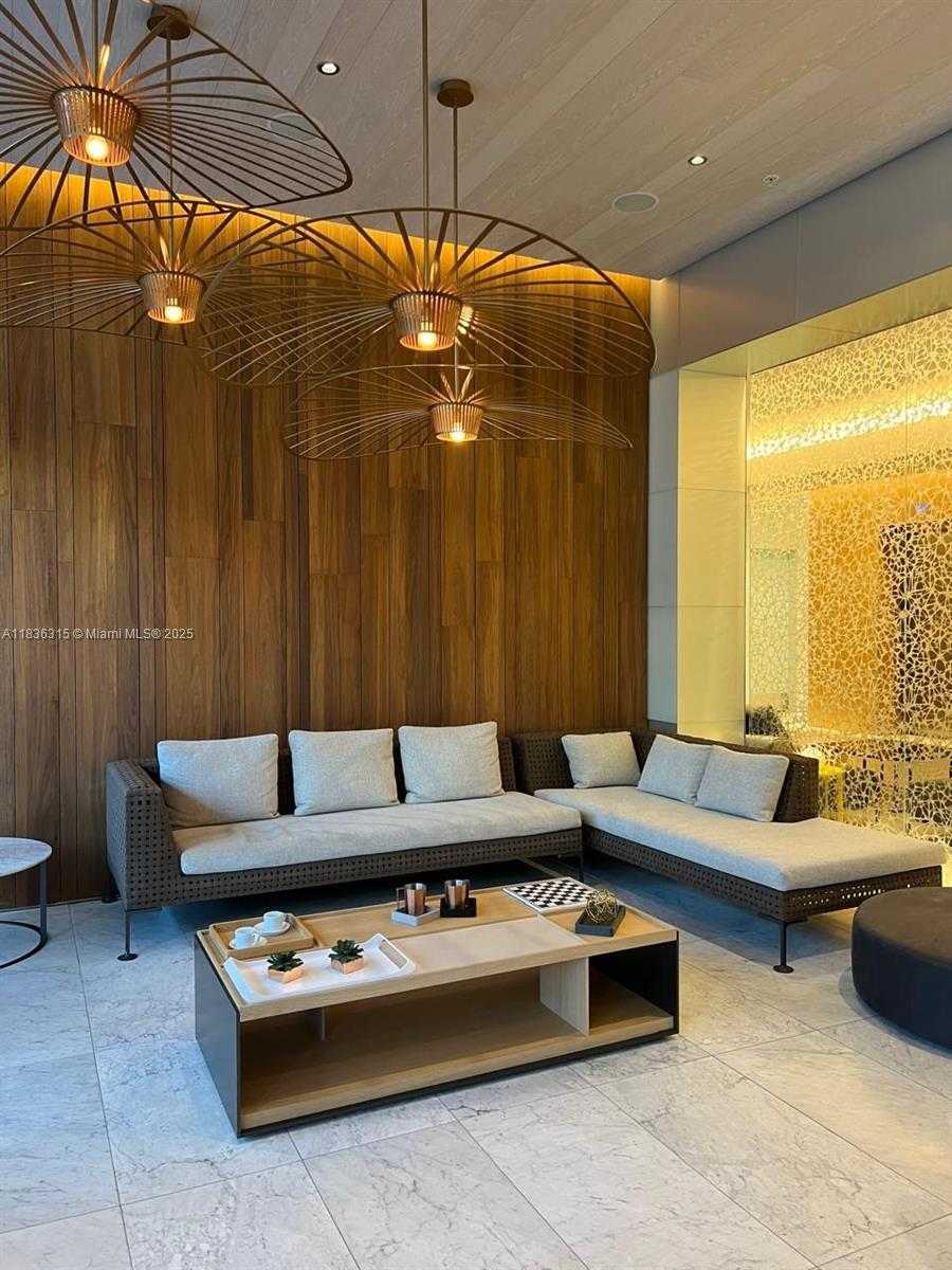 Small Image of 88 SOUTH WEST 7TH ST #2708, Miami Number 4