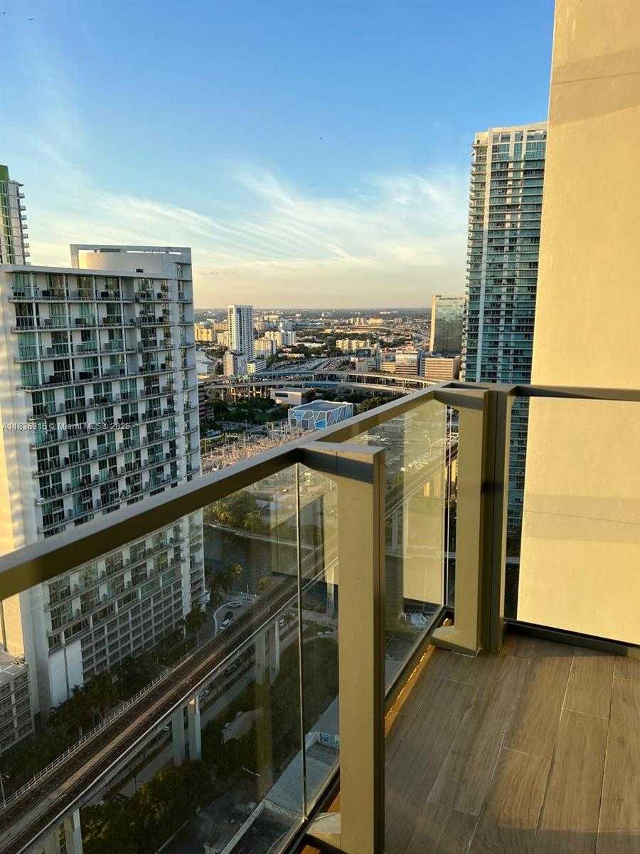 Small Image of 88 SOUTH WEST 7TH ST #2708, Miami Number 6
