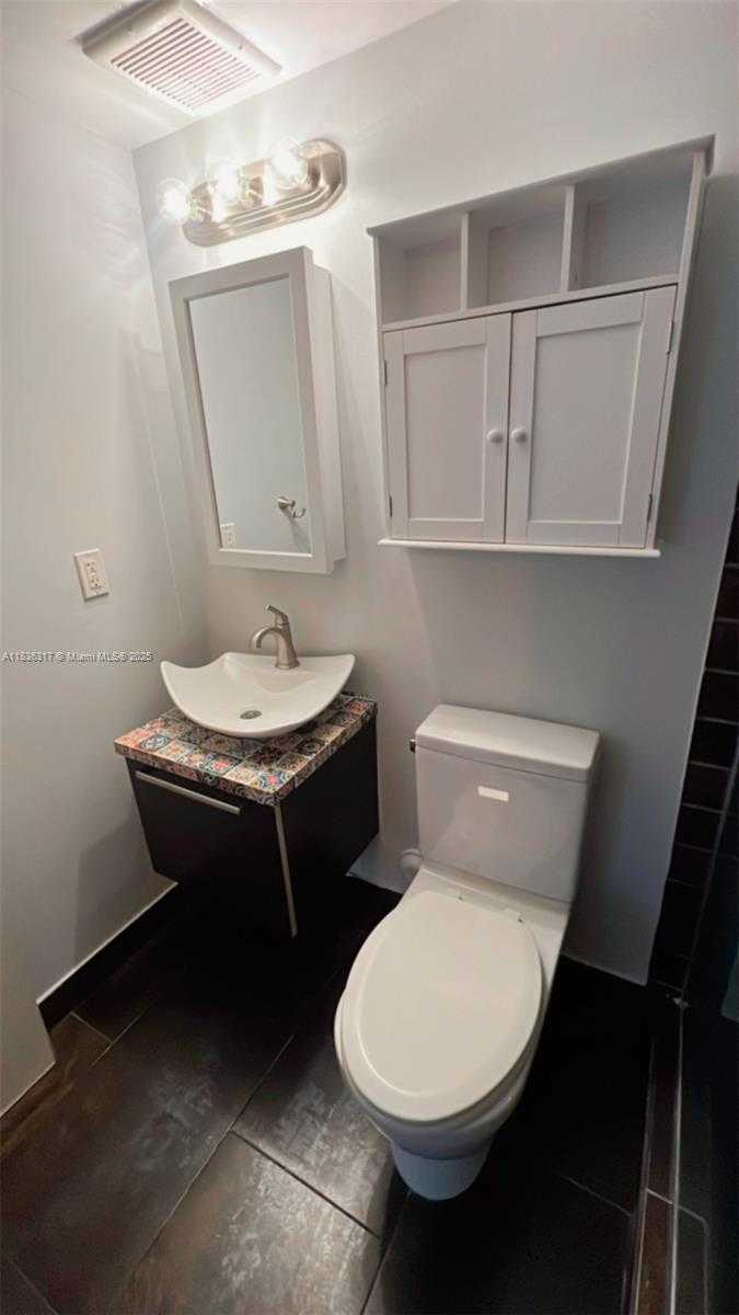 Small Image of 1560 PENNSYLVANIA AVE #221, Miami Beach Number 4