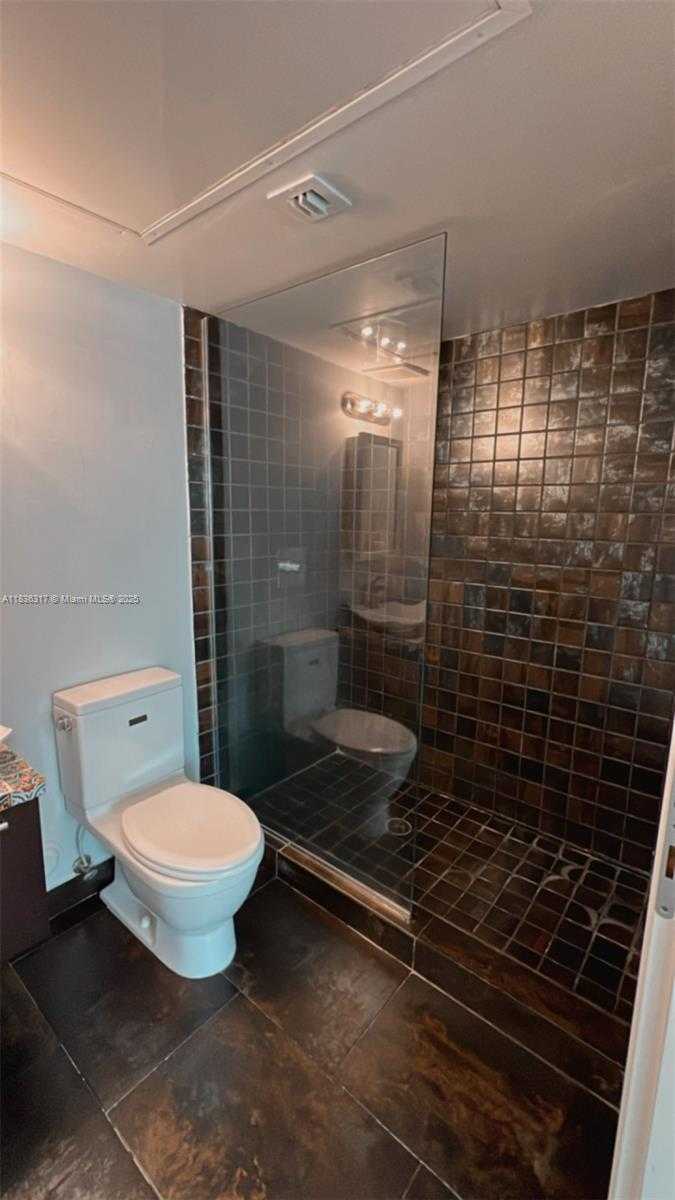 Small Image of 1560 PENNSYLVANIA AVE #221, Miami Beach Number 5