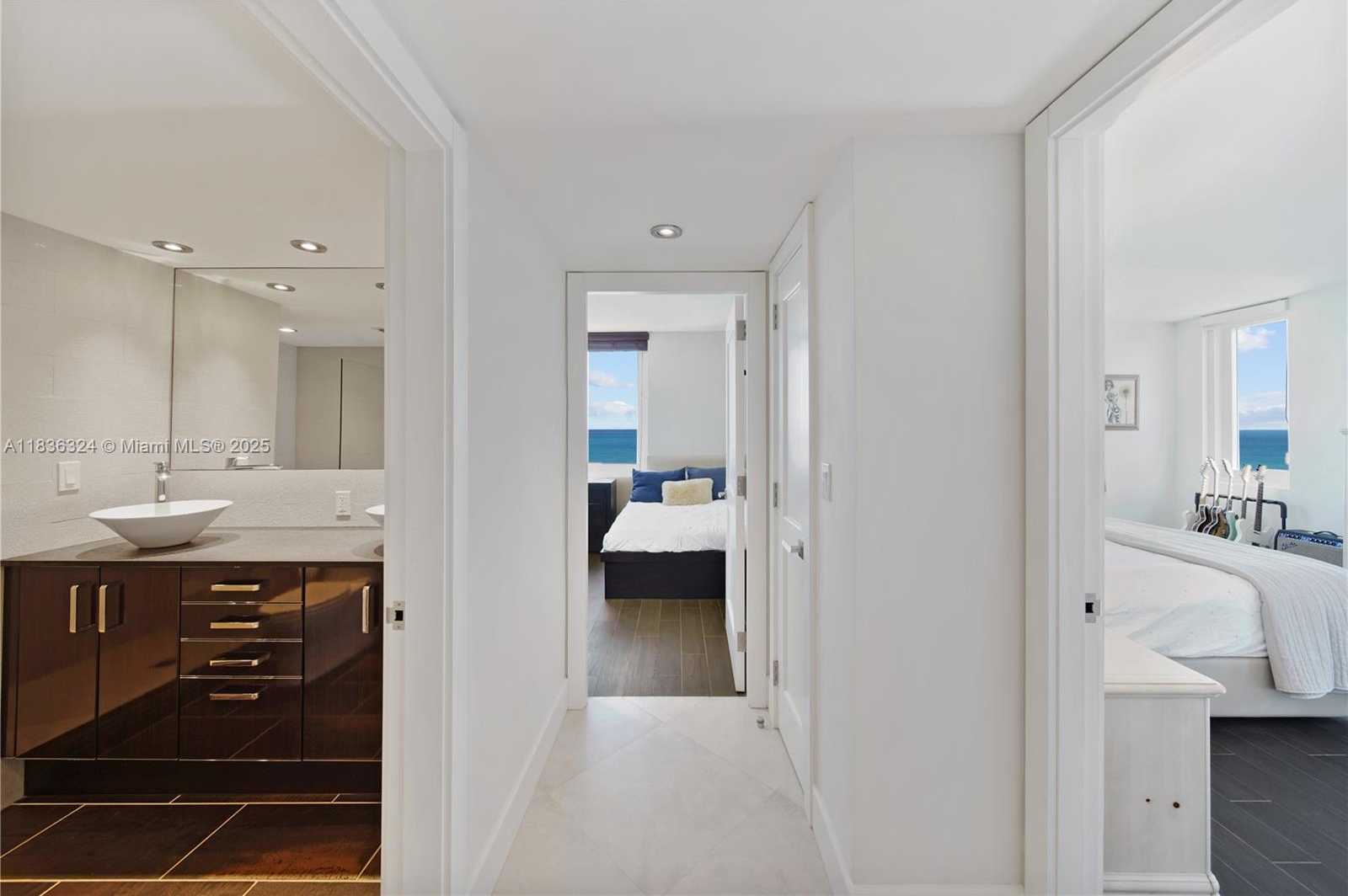 Small Image of 2301 COLLINS AVE #909, Miami Beach Number 13