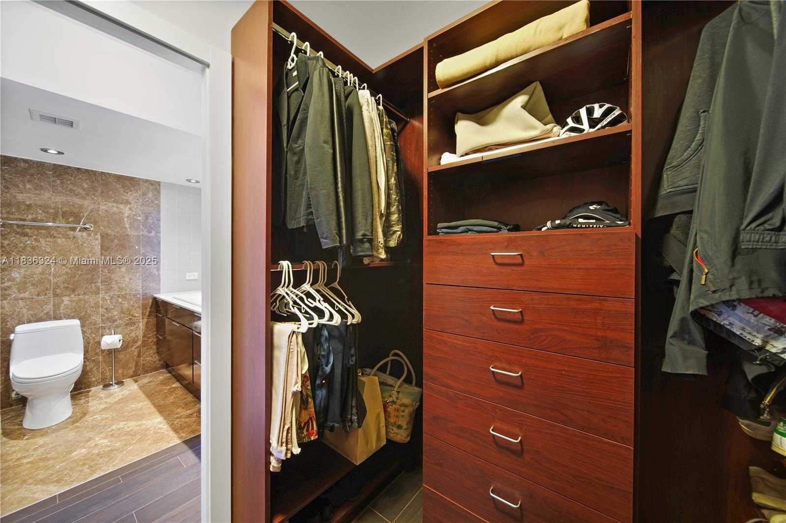 Small Image of 2301 COLLINS AVE #909, Miami Beach Number 21