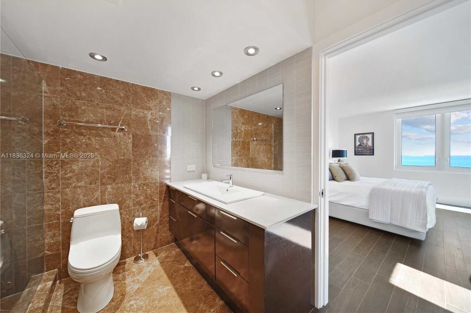 Small Image of 2301 COLLINS AVE #909, Miami Beach Number 28